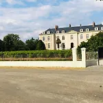 Particulier Chateau Des Marais Proximite Et Vue Sur Le De Grand Lieu Saint-Philbert-de-Grand-Lieu