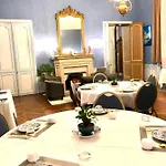 מלון Particulier Chateau Des Marais Proximite Et Vue Sur Le De Grand Lieu Saint-Philbert-de-Grand-Lieu
