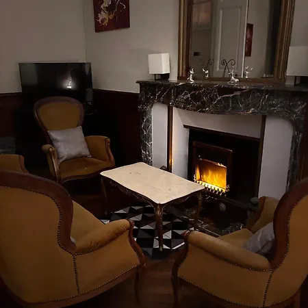 Particulier Chateau Des Marais Proximite Et Vue Sur Le De Grand Lieu Hotel 3*