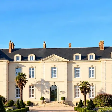 Hotel Particulier Chateau Des Marais Proximite Et Vue Sur Le De Grand Lieu 3*
