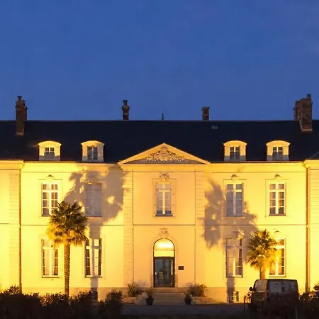 Particulier Chateau Des Marais Proximite Et Vue Sur Le De Grand Lieu Saint-Philbert-de-Grand-Lieu