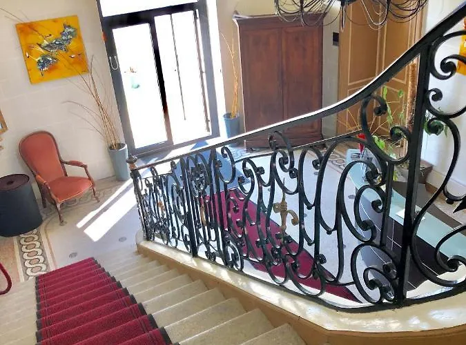 Particulier Chateau Des Marais Proximite Et Vue Sur Le De Grand Lieu ホテル Saint-Philbert-de-Grand-Lieu