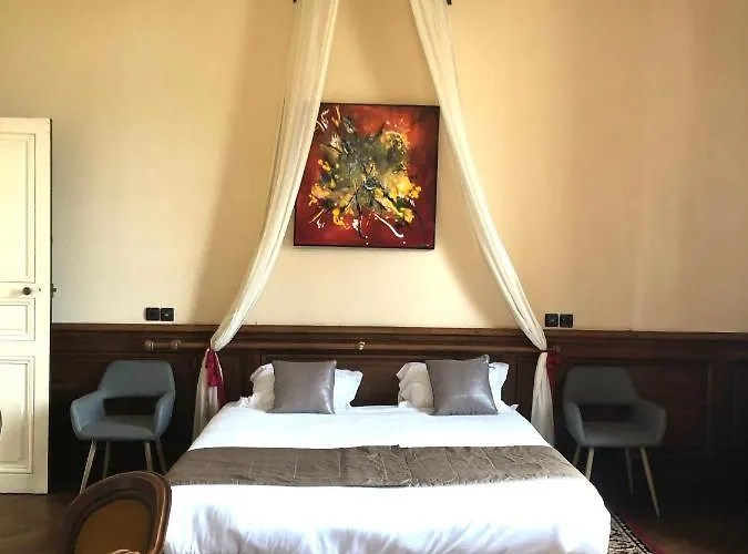 ホテル Particulier Chateau Des Marais Proximite Et Vue Sur Le De Grand Lieu Saint-Philbert-de-Grand-Lieu