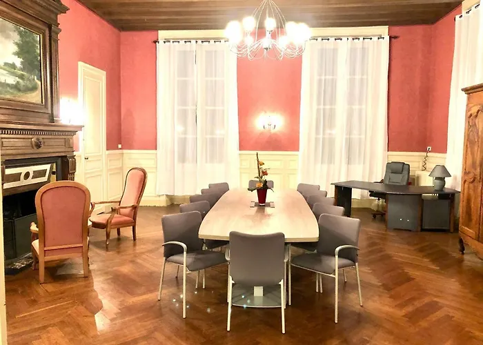 Particulier Chateau Des Marais Proximite Et Vue Sur Le De Grand Lieu 3* Saint-Philbert-de-Grand-Lieu