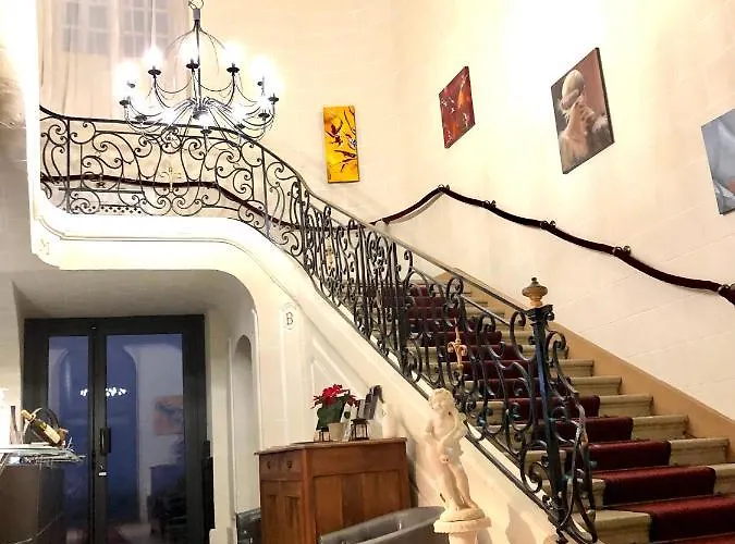 Particulier Chateau Des Marais Proximite Et Vue Sur Le De Grand Lieu 3* Saint-Philbert-de-Grand-Lieu