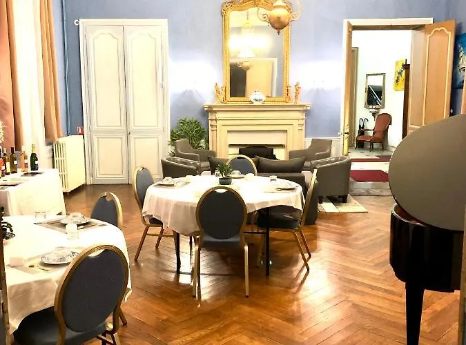 Particulier Chateau Des Marais Proximite Et Vue Sur Le De Grand Lieu Saint-Philbert-de-Grand-Lieu